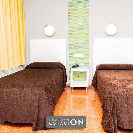 Hostal Restaurante Estacion Jaén Εξωτερικό φωτογραφία
